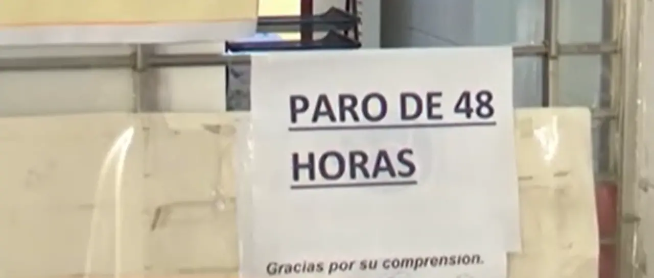 Paro del sector salud por incumplimiento de pago concluye este viernes en Santa Cruz y Cochabamba