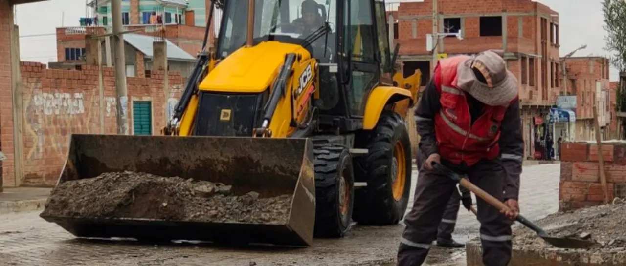 Alcaldía de El Alto señala que el 30% de su parque automotor está afectado por la calidad del combustible