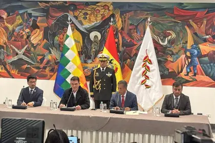 Gobierno denuncia que una red internacional alteró combustible de 5.000 cisternas y afectó 150 millones de litros en 5 meses