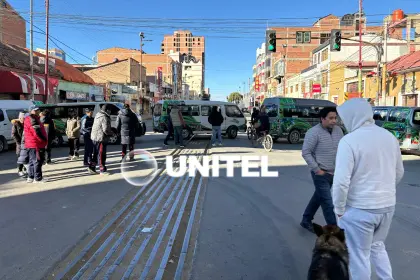 Gobierno convoca a los choferes al diálogo; la cita está programada en Oruro para la tarde de este lunes