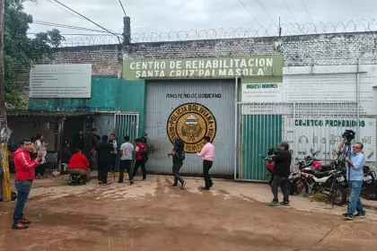 Pelea entre reos de alta peligrosidad en Palmasola termina con un muerto