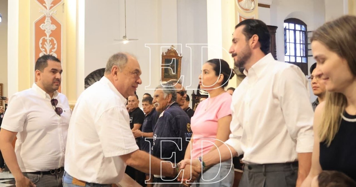 Se dieron “la paz”: Velasco y Ritter coinciden en la misa y se estrechan la mano en la Catedral