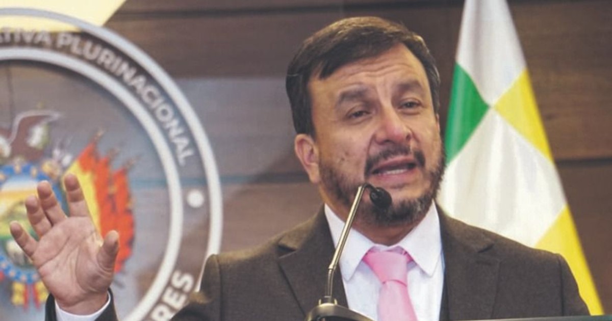 En medio de reproches, la Asamblea ‘salva’ al ministro Mauricio Medinaceli