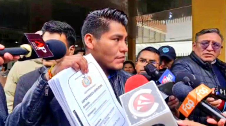 Yahuasi también recurre a un amparo constitucional para exigir 2da vuelta