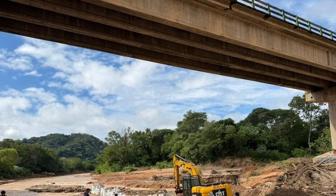 ABC interviene ruta a los valles en cinco frentes mientras comunidades siguen aisladas