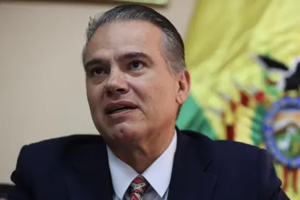 Bolivia reporta la confiscación de 300 kilos de droga durante operativos simultáneos