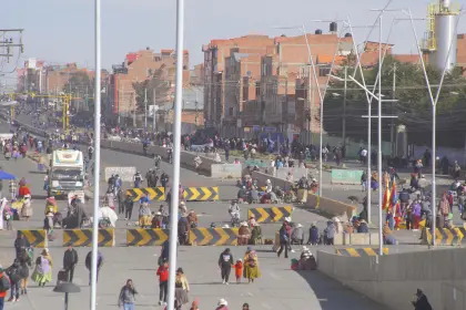 Cívicos plantean al Gobierno un Estado de excepción sectorizado y lanzan “última advertencia” por bloqueos