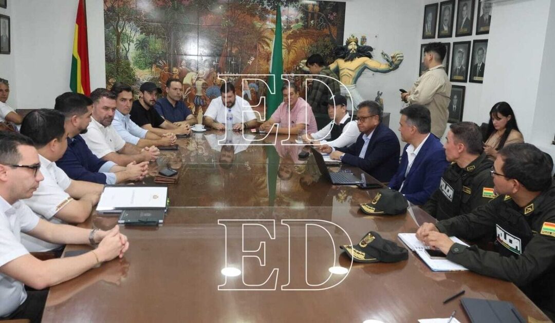 Autoridades e instituciones buscan unir fuerzas tras asesinatos en Santa Cruz
