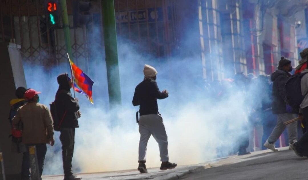 Iglesia, Defensor y DDHH convocan al Gobierno, COB y campesinos al diálogo