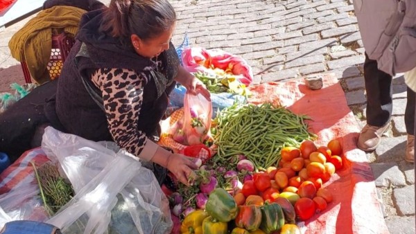 Los precios de las verduras y de las carnes están por las “nubes” por el cerco a La Paz