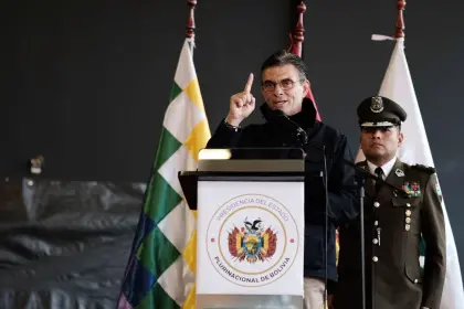Paz convoca a Argollo a dialogar: “No puedes botar a presidentes porque se te da la gana”