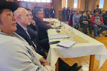 Cuarto intermedio: Comisión de Diálogo pide levantar órdenes de aprehensión contra dirigentes movilizados y pausa en bloqueos