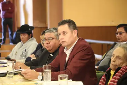 Comisión de Diálogo suspende convocatoria para este domingo