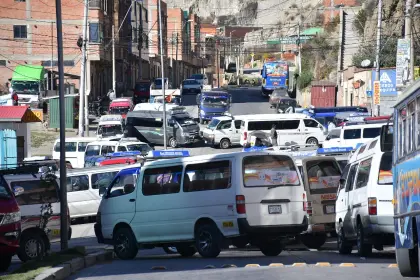 ABC reporta 56 puntos de bloqueo en el país por conflictos sociales este martes