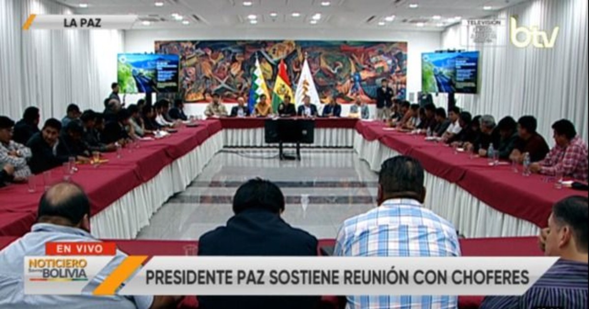 “Entiendo su molestia”: El presidente Paz se suma al diálogo y pide disculpas a los choferes