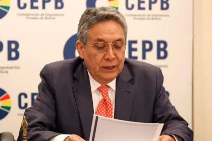 Empresarios convocan a una cumbre para definir “acciones conjuntas ante la crisis”