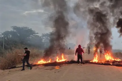 Más de tres horas de enfrentamientos en San Julián; se reportan aprehendidos