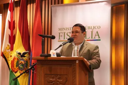 Fiscalía solicita antecedentes de dirigentes de la COB aprehendidos