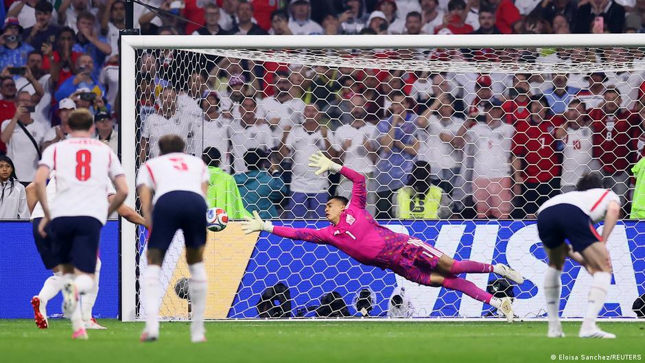 México fuera del Mundial: 2 trampas, 2 minutos, 2 goles