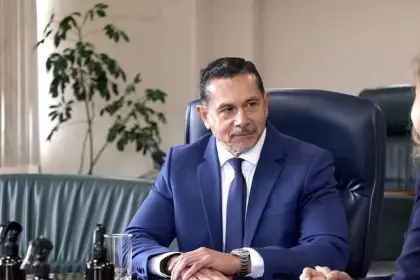 Presidente de la Aduana sufre un paro cardiaco en una reunión en frontera con Brasil
