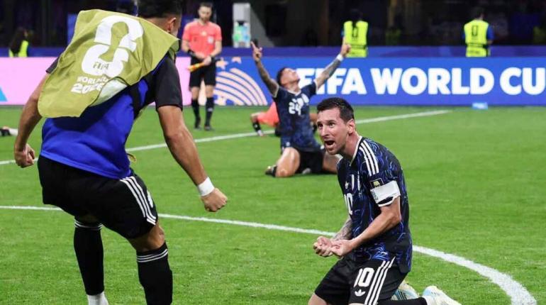 Argentina repite la historia ante Inglaterra: gana 2-1 y llega a la final del Mundial