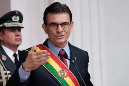 Gremiales piden a Paz cambio de ministros: “Es importante que el presidente trabaje con los mejores y más honestos”
