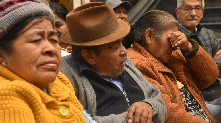 8 de cada 10 adultos mayores “sobreviven con la Renta Dignidad”