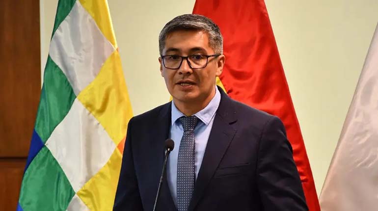Espinoza sobre la baja del dólar: “los datos muestran que la tendencia va a continuar”
