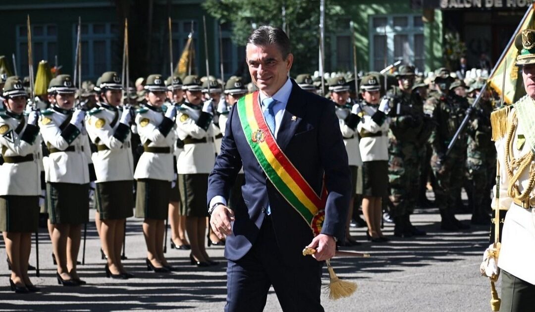 Por decreto se oficializa la reducción a 12 ministerios sin Turismo y Planificación