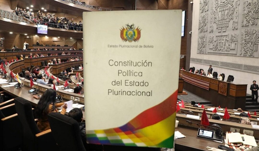 La Constitución tiene que abrirse en algún momento, afirman legisladores