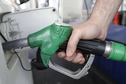 Gobierno está dispuesto a ayudar al gobernador Velasco para importar combustible en alianza con privados