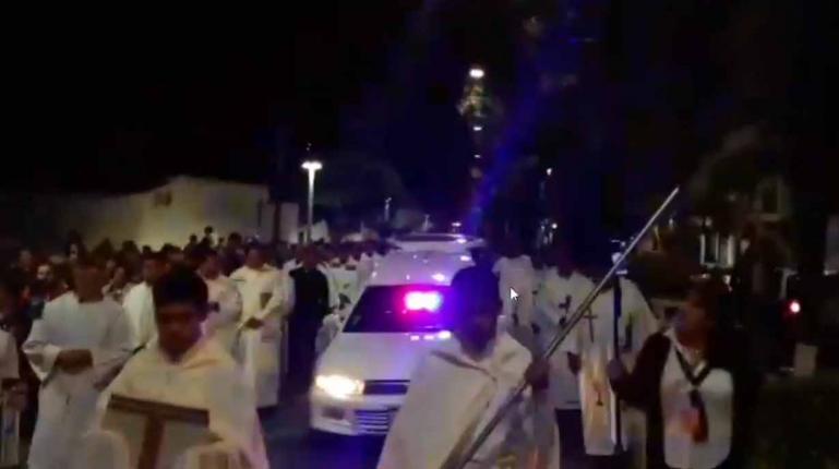 Sucre recibe los restos del monseñor Ricardo Centellas