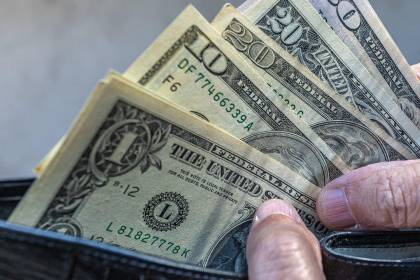 Así fluctuó el dólar en Bolivia en tres meses de vigencia del régimen cambiario flexible