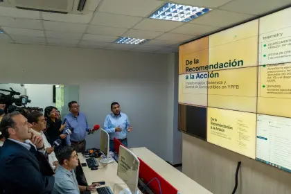 Identifican 60 cuentas irregulares en el sistema informático de YPFB