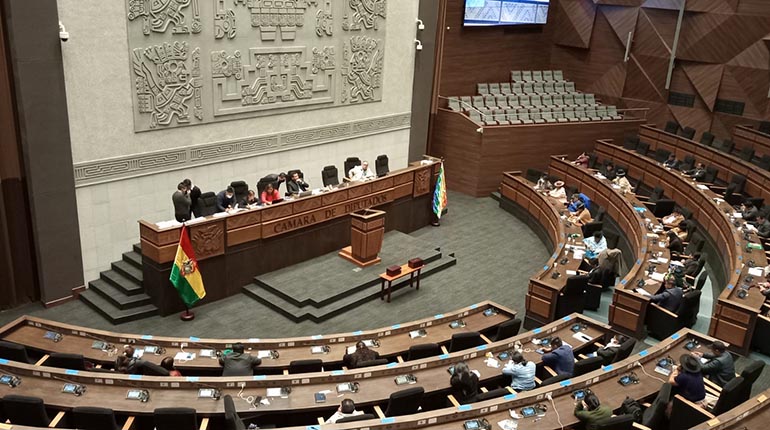 Comisión de diputados aprueba resolución para ampliar tres meses más el estado de excepción