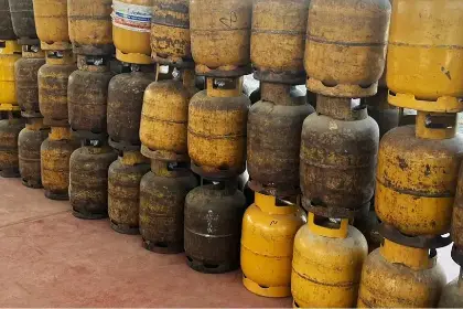 La garrafa de gas en el municipio de Reyes se vende en Bs 50 tras la eliminación de la subvención del diésel