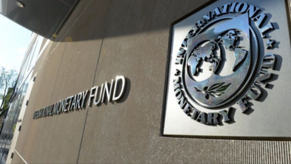 Economista recomienda seis aspectos para evitar que el crédito del FMI genere presión en la población