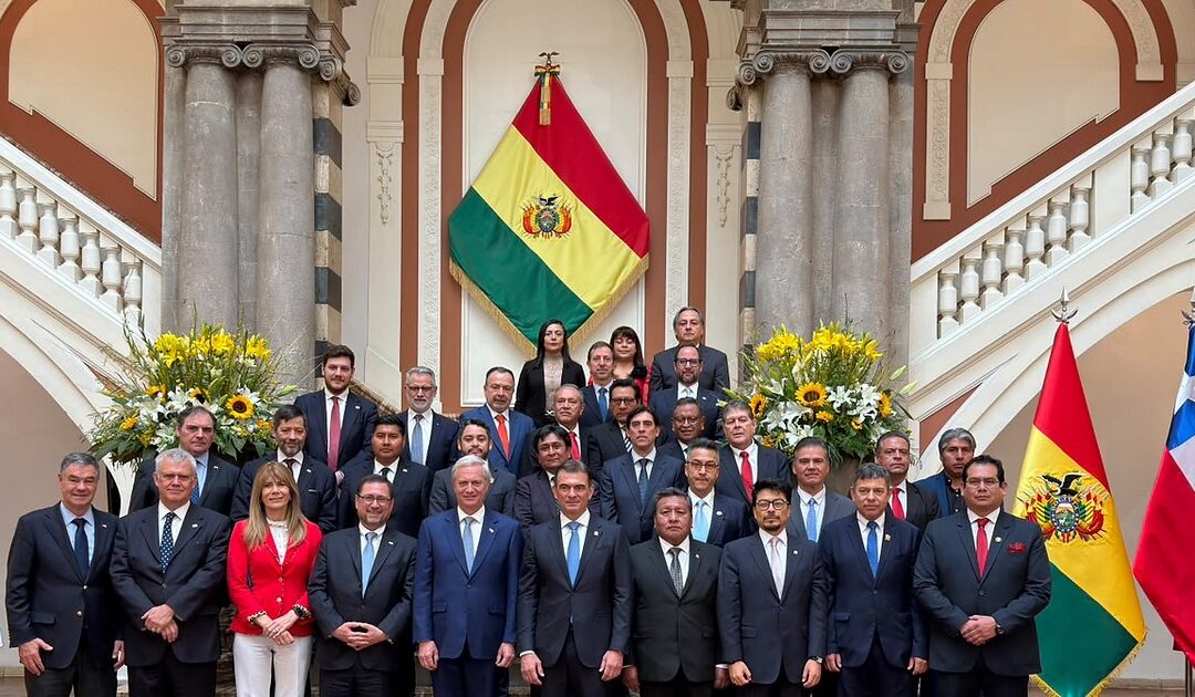 José Antonio Kast llega al Palacio de Gobierno y se reúne con Rodrigo Paz