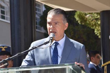 Ministro de Defensa viaja a la cumbre de coalición de las Américas contra los cárteles