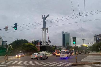 ¡Atención Santa Cruz! Senamhi activa alerta naranja por fuertes vientos de hasta 90 km/h